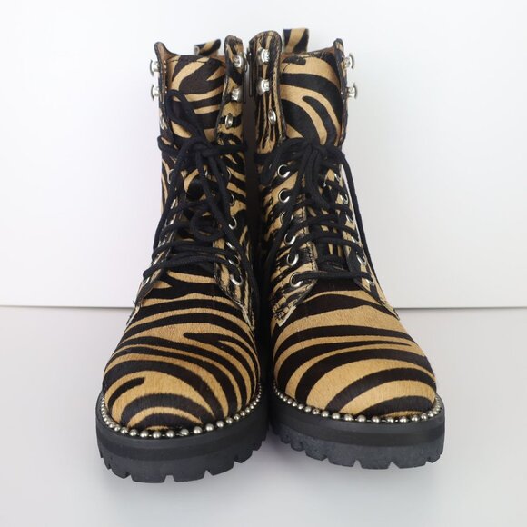Aqua Women’s Tiger Print Jax Studded Hiker Combat Boots Lace Up Round Toe 5.5 - Picture 5 of 16